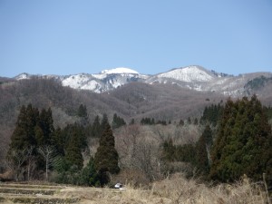 白瀬集落から眺めた金剛山