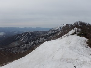 燭台禿の残雪