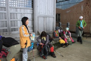 金北神社で一休み